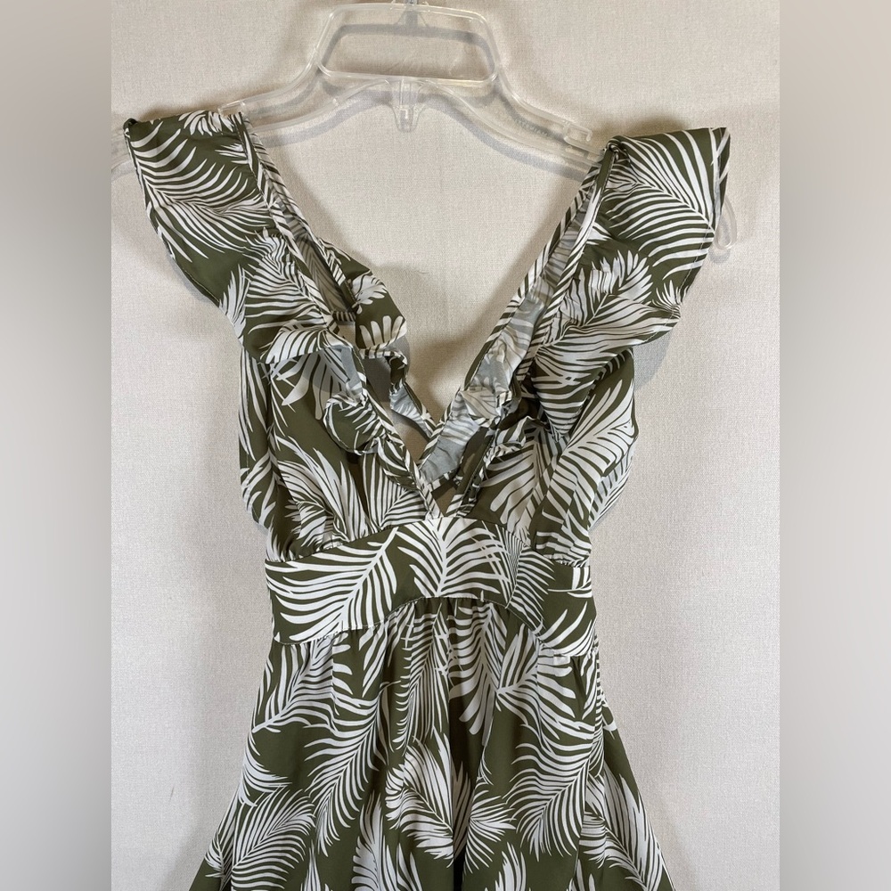 Cupshe Leaf Print Dress Large Womens Green Ruffle Beach Sundress Boho NWT! - Picture 7 of 10
